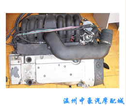 奔驰S320发动机总成